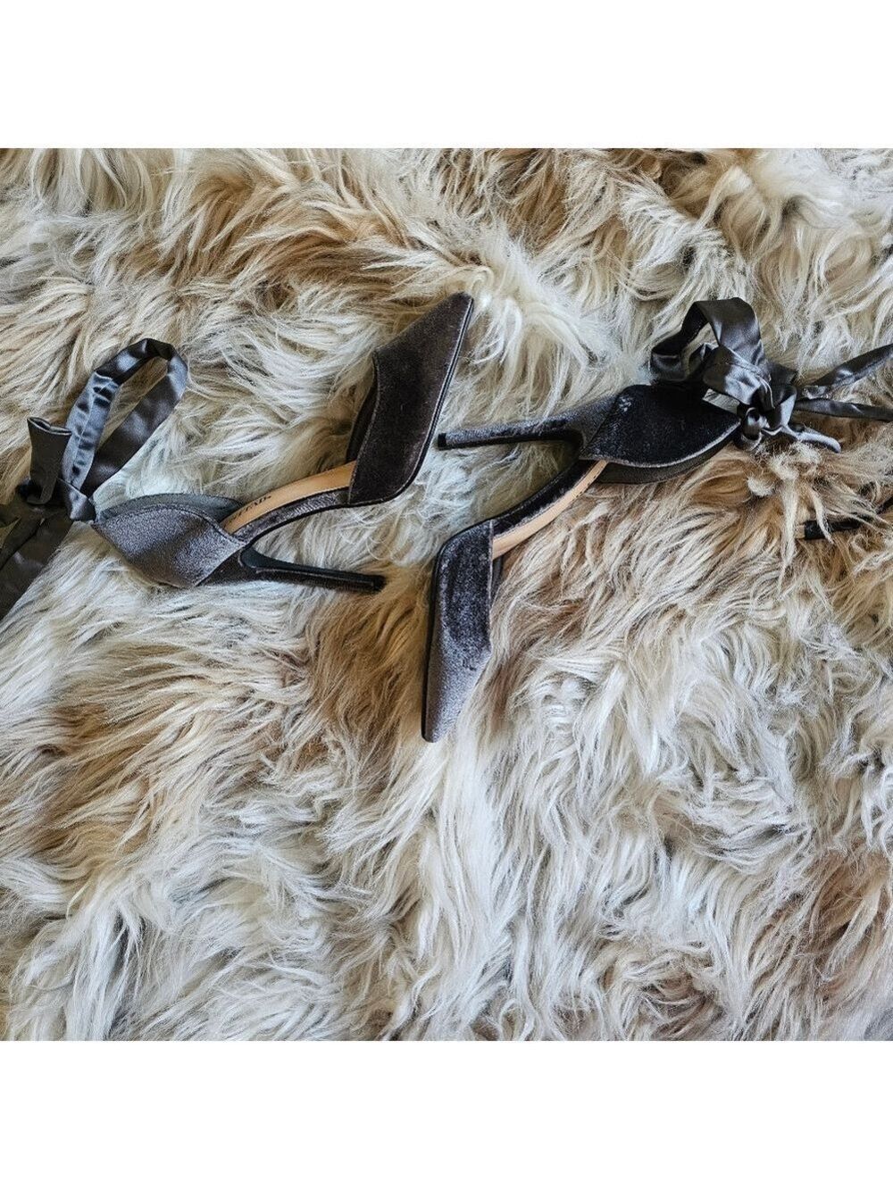 Cosette Pump - Picture 3 of 7